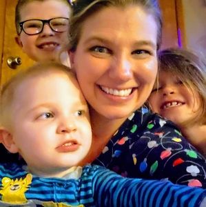 Meet your Posher, Karie